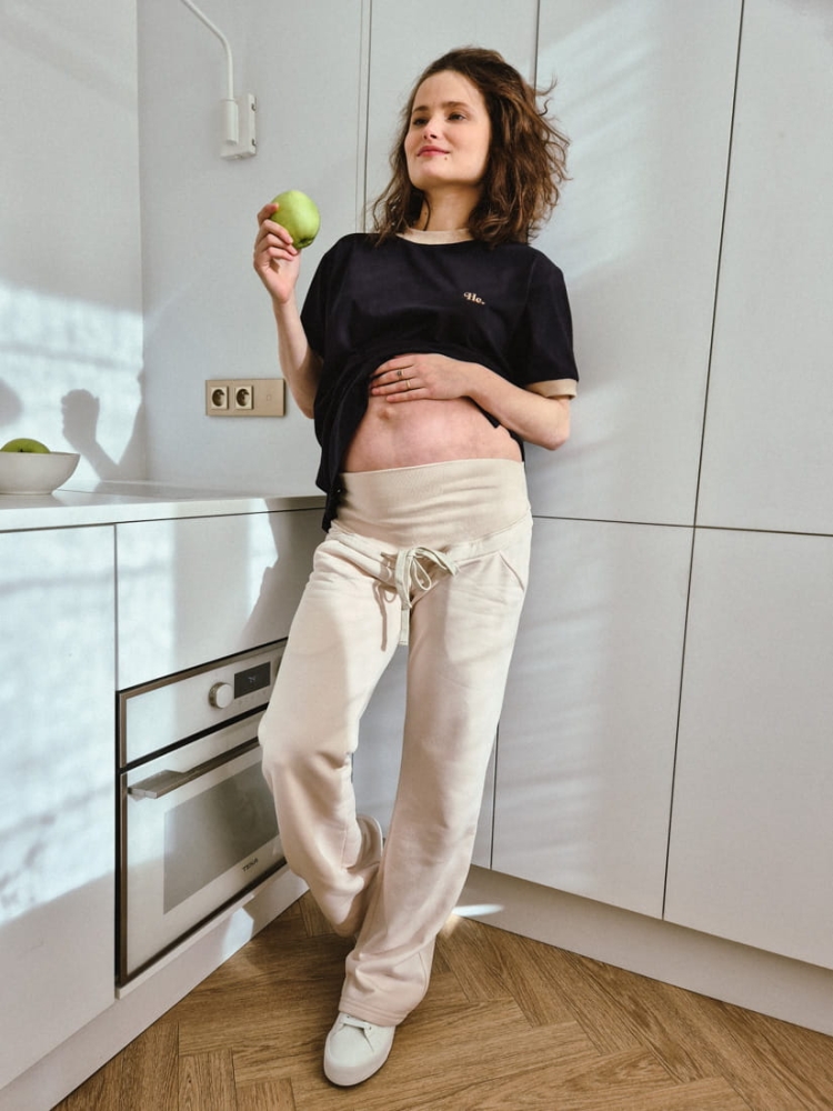Spodnie ciążowe szerokie POSITIVE MINDSET beżowe