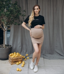 OH, GIRL! pregnancy t-shirt black