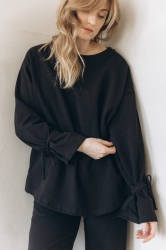 Bluza z troczkami czarna 