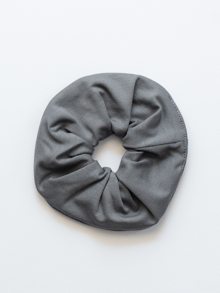 Gumka do włosów scrunchie MOCHA stalowa